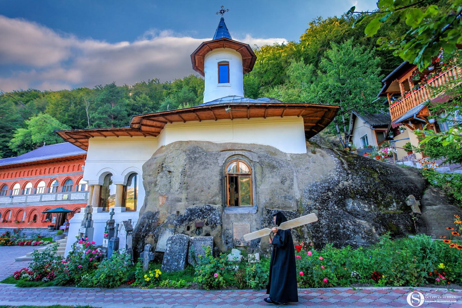 Octavian Serban: Namaiesti Monastery...