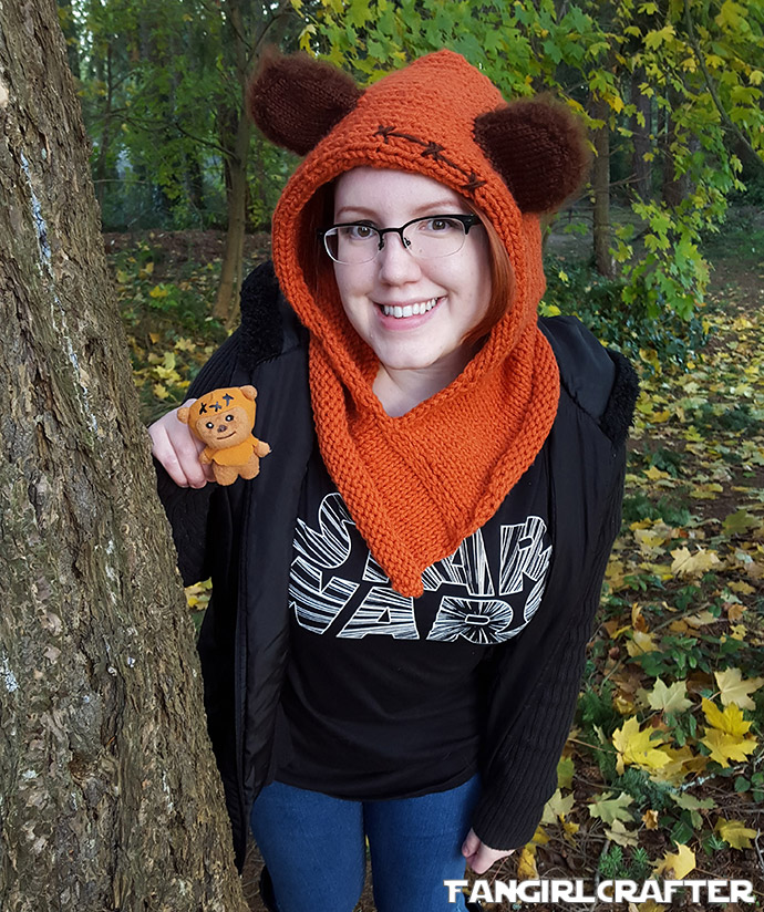 The Fangirl Crafter: Yub Nub! Knitted Ewok Hood