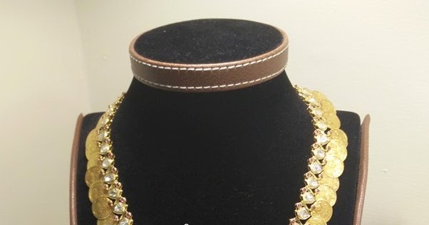 kasu mala with locket