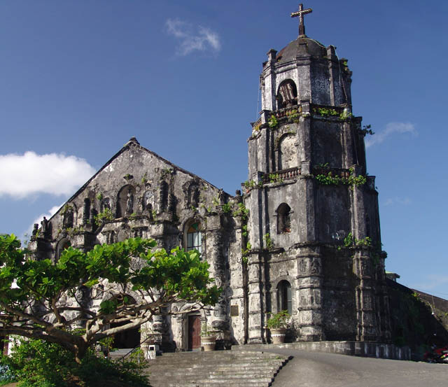 It's More Fun In Albay: Albay Churches.... Landmarks of Faith and Culture