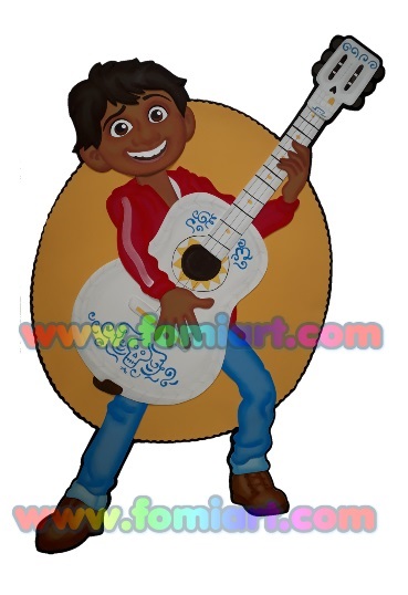 Coco Miguelito con guitarra