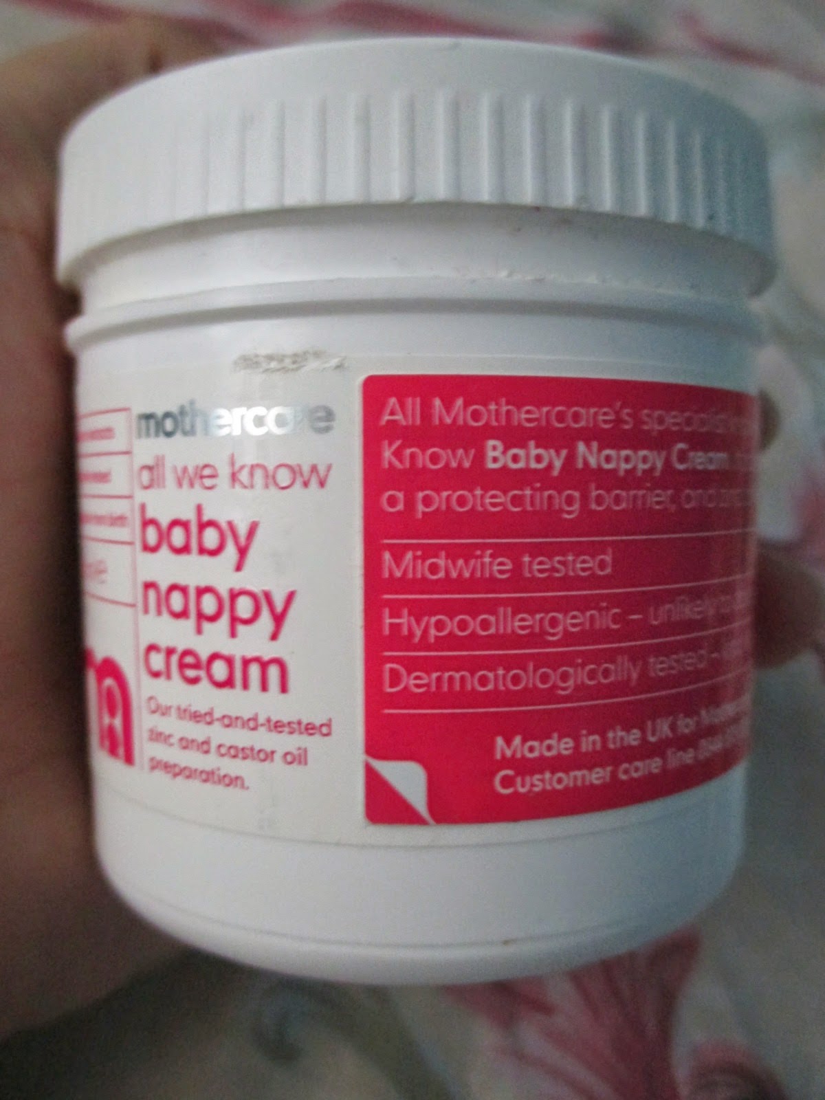 Review Nappy Cream Mothercare & Minyak Kelapa untuk Ruam Popok