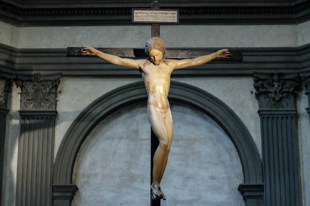 Restored Michelangelo crucifix gets pride of place at Santo Spirito basilica in Florence Restored Michelangelo crucifix gets pride of place at Santo Spirito basilica in Florence