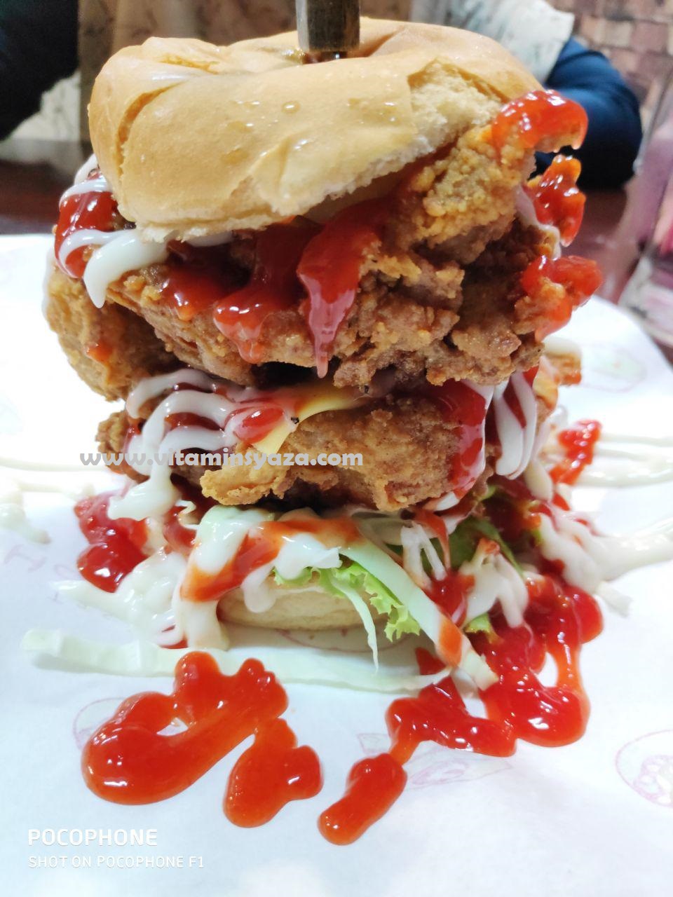 Deen Burger Bakar