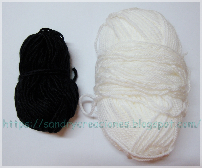 Lana blanca y negra
