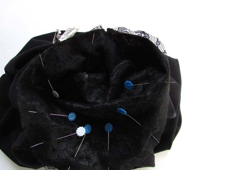 DIY Camiseta mangas encaje