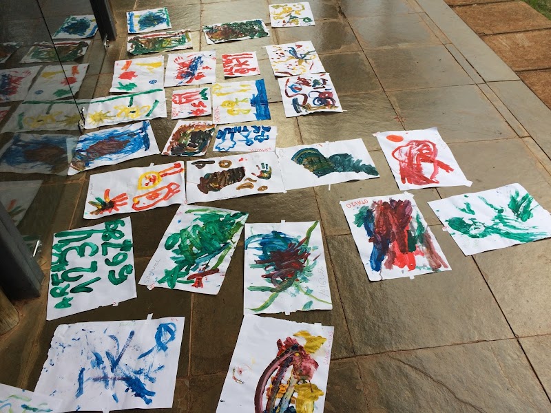 Camisaria curitibana desenvolve trabalho com crianças autistas Camisaria curitibana desenvolve trabalho com crianças autistas
