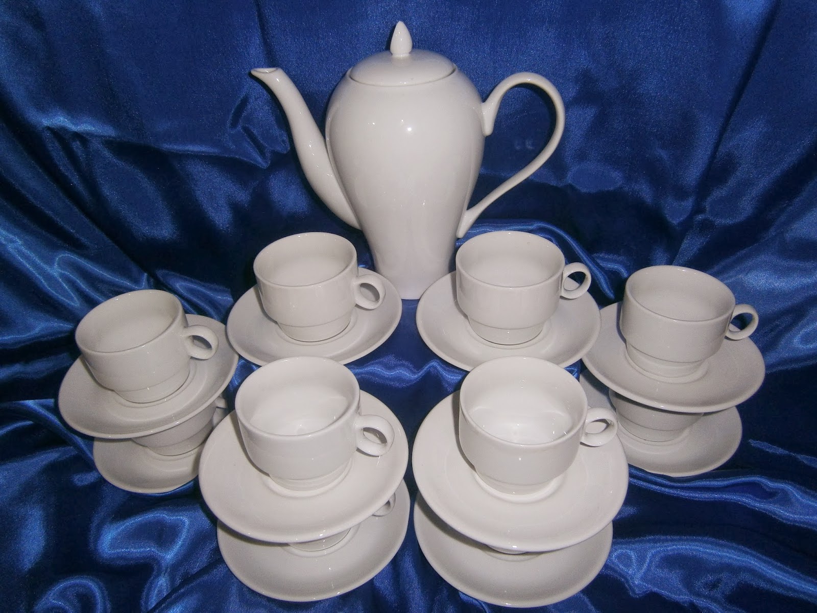 NOVEMBER 2013 ARRIVAL ENGLISH TEA SETS