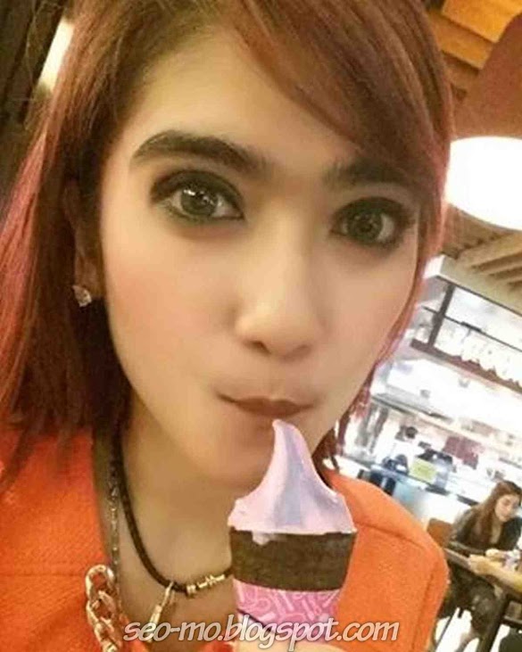 Biodata Revi Mariska Lengkap