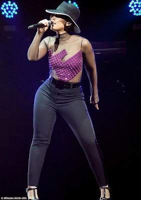Alicia keys ass Alicia keys ass