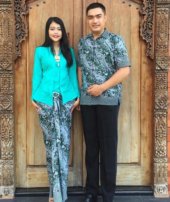 Model Kebaya Batik Couple Modern Untuk Kondangan Model Kebaya Batik Couple Modern Untuk Kondangan