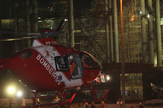Acidente no Estádio Nacional de Brasília - Helicóptero dos Bombeiros leva vítima para o Hospital de Base