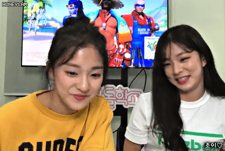 아이돌학교 결방대신 페이스북 생방송 몇몇 조합 움짤들.gif | 인스티즈