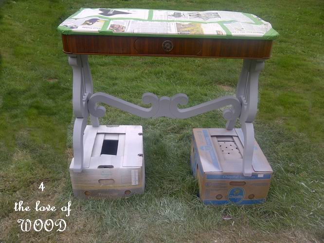 4 the love of wood BLACK HARP TABLE paint and primer