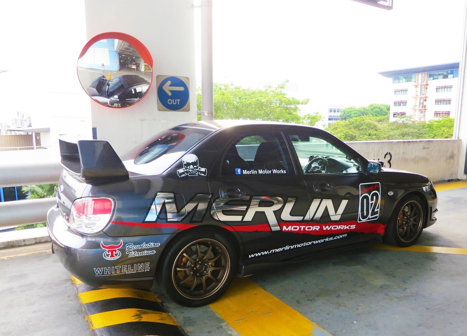 Vaune Phan: Merlin Motor Works : Chancing Upon An Honest Car Workshop