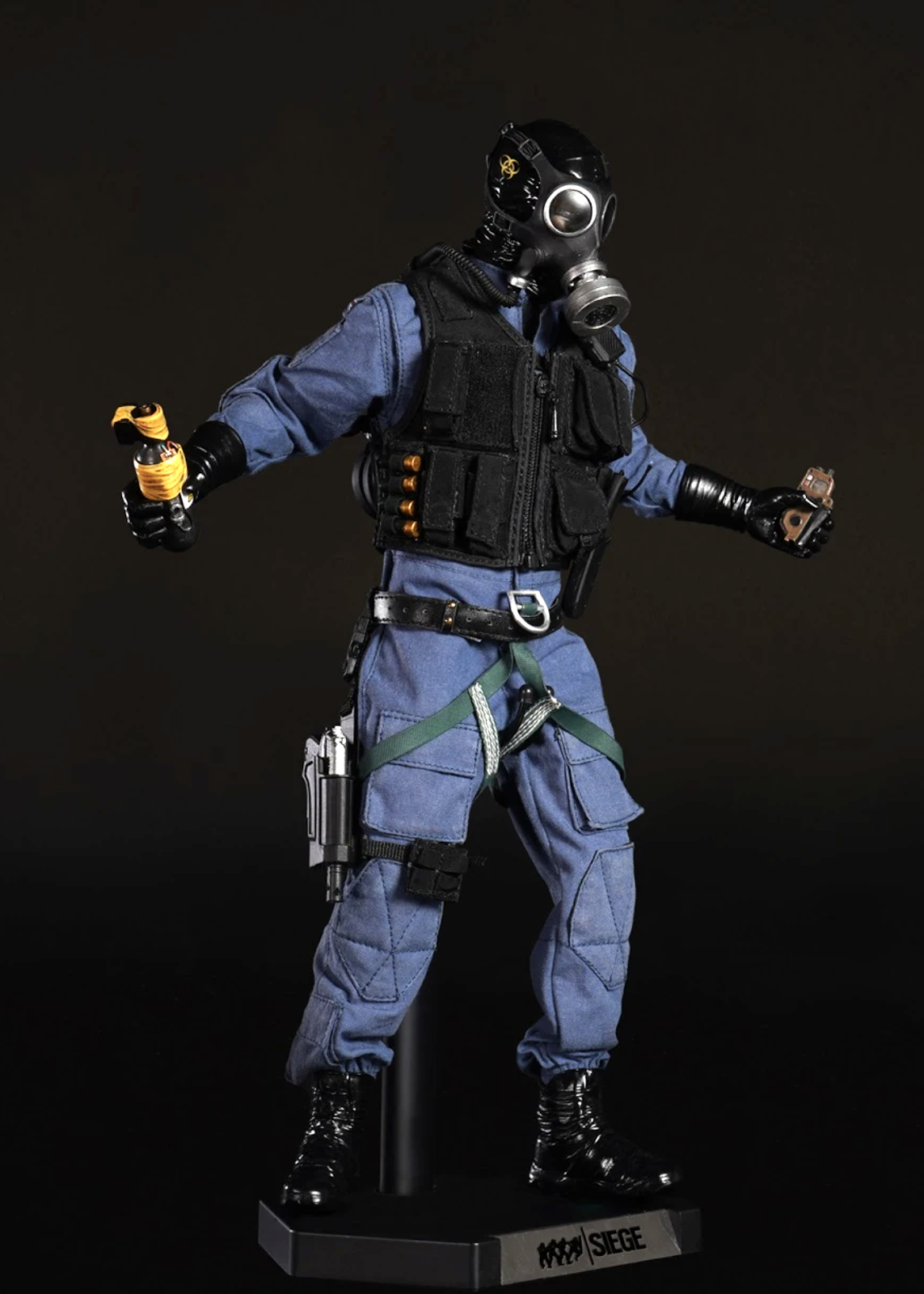 toyhaven Pure Arts 1/6th Scale Tom Clancy’s Rainbow Six®️ Siege Smoke