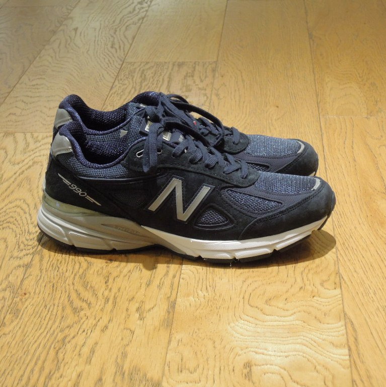 LIFE STORE / FREEDOM: NEW BALANCE M990 V4