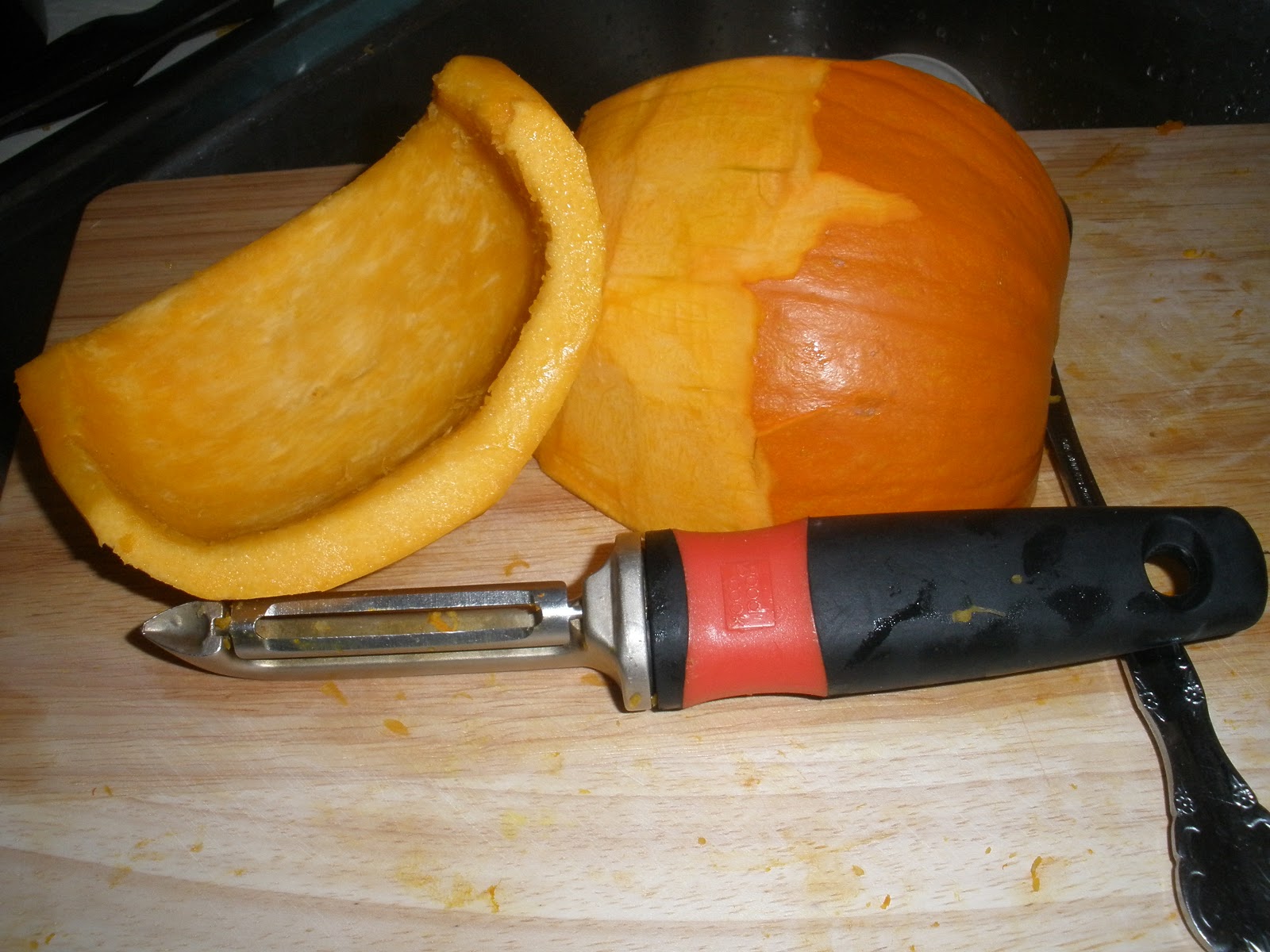 Grizzlings Kitchen Pumpkin Bread Courtesy of Alton Brown