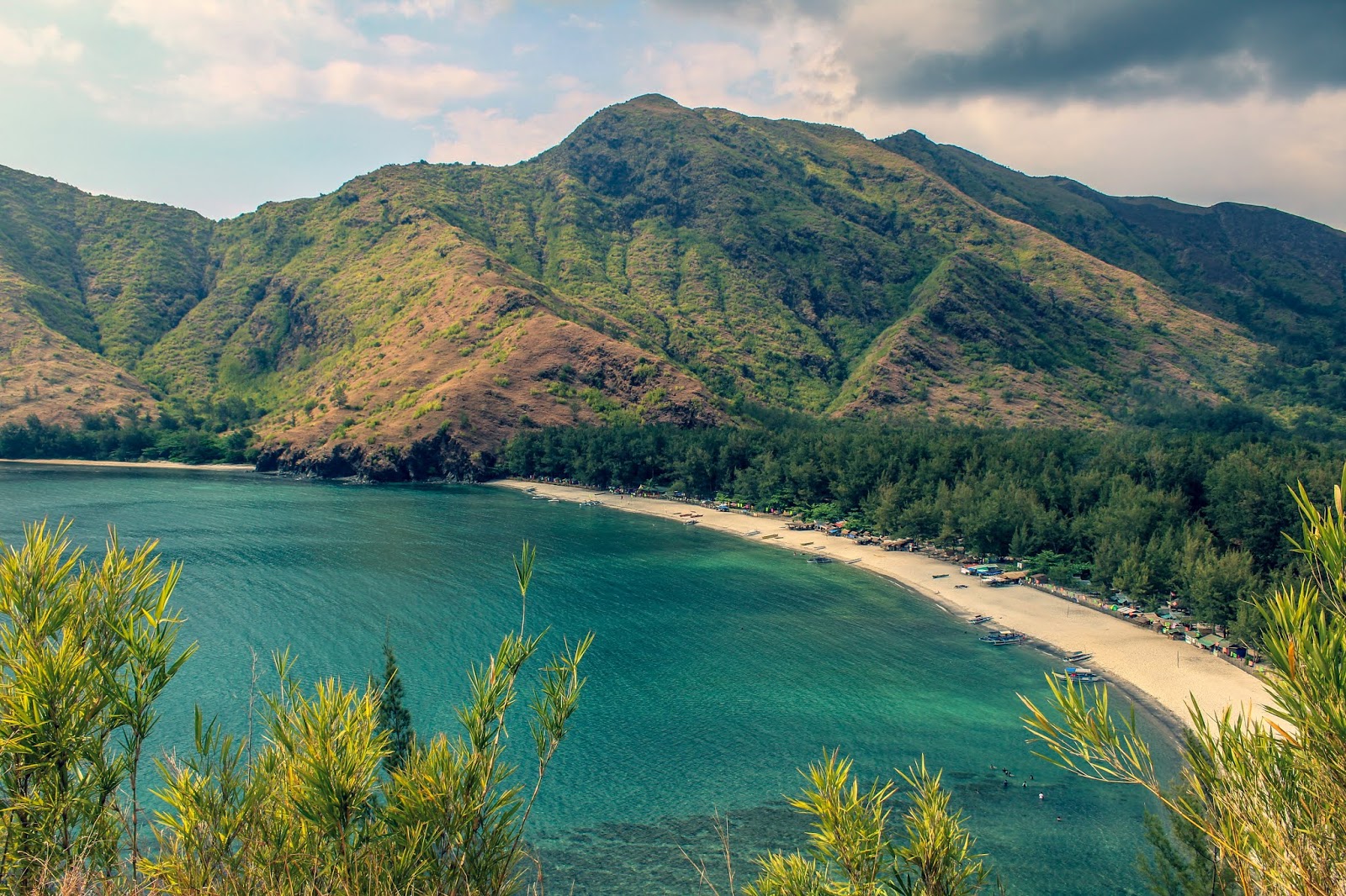 Anawangin Cove and Capones Island