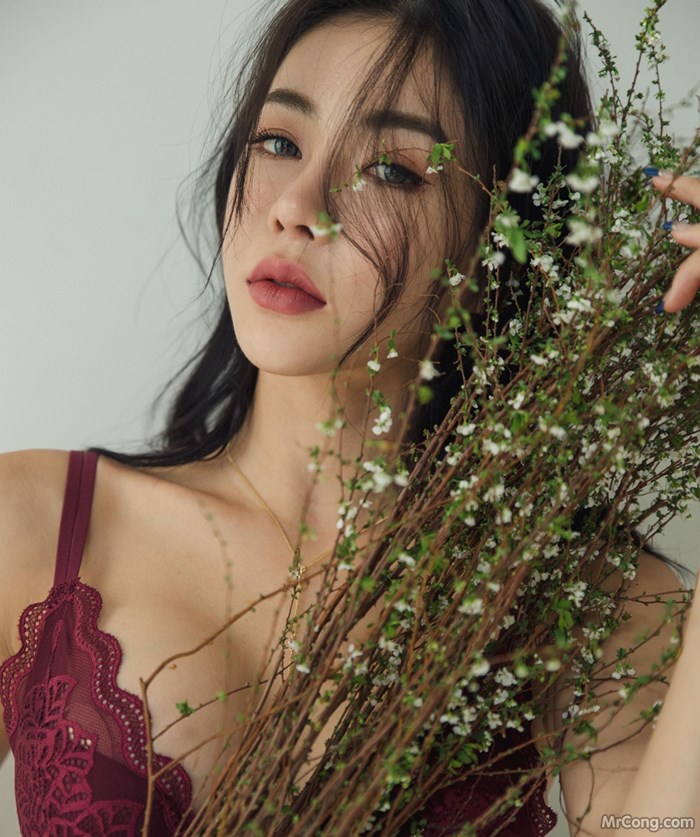 Beautiful An Seo Rin in underwear photos November + December 2017 (119 photos)