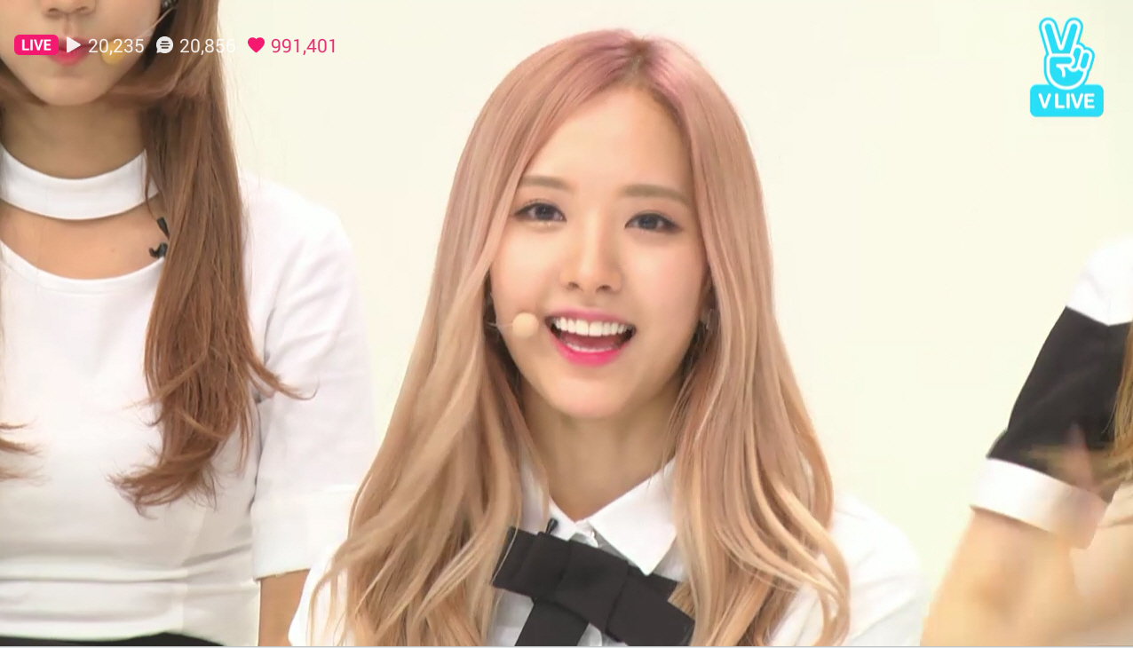 방금 우주소녀 유연정 포함 13인 첫 무대 | 인스티즈