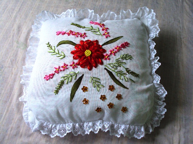 Bolsas bordadas con online liston y pedreria