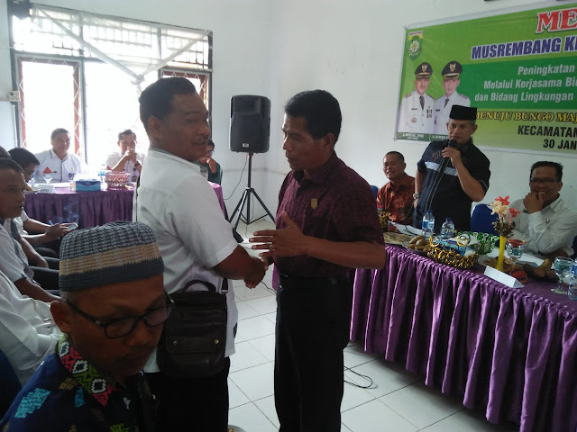 Musrenbang Kecamatan Jujuhan Ilir Sempat Memanas, Ini Penyebabnya Musrenbang Kecamatan Jujuhan Ilir Sempat Memanas, Ini Penyebabnya