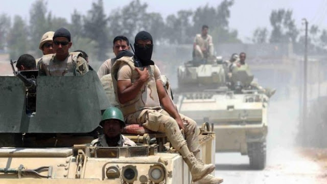 الجيش المصرى يواصل تطهير اراضى سيناء من التكفيريين الجيش المصرى يواصل تطهير اراضى سيناء من التكفيريين