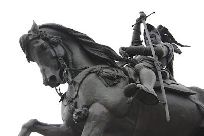 写真 「騎乗して戦うマインド・ウォーリア (頭の戦士)」