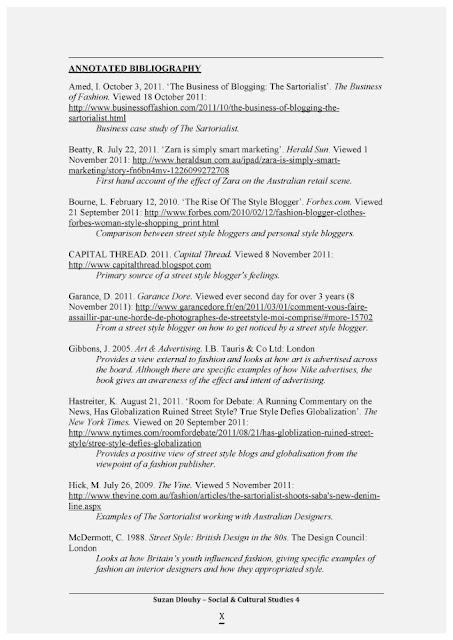 Blogger meaning picture