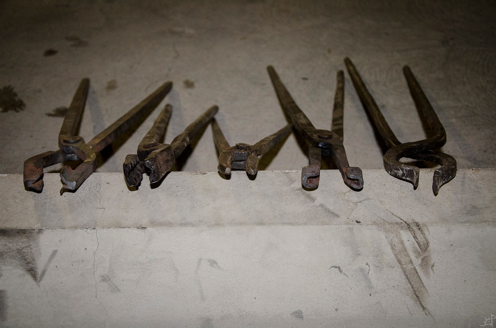 Shards of the Dark Age Getting Started in the Craft