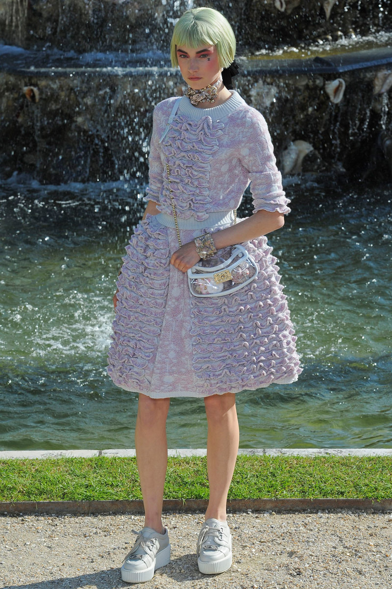 Chanel Cruise 2013 Show Versailles (Chanel)