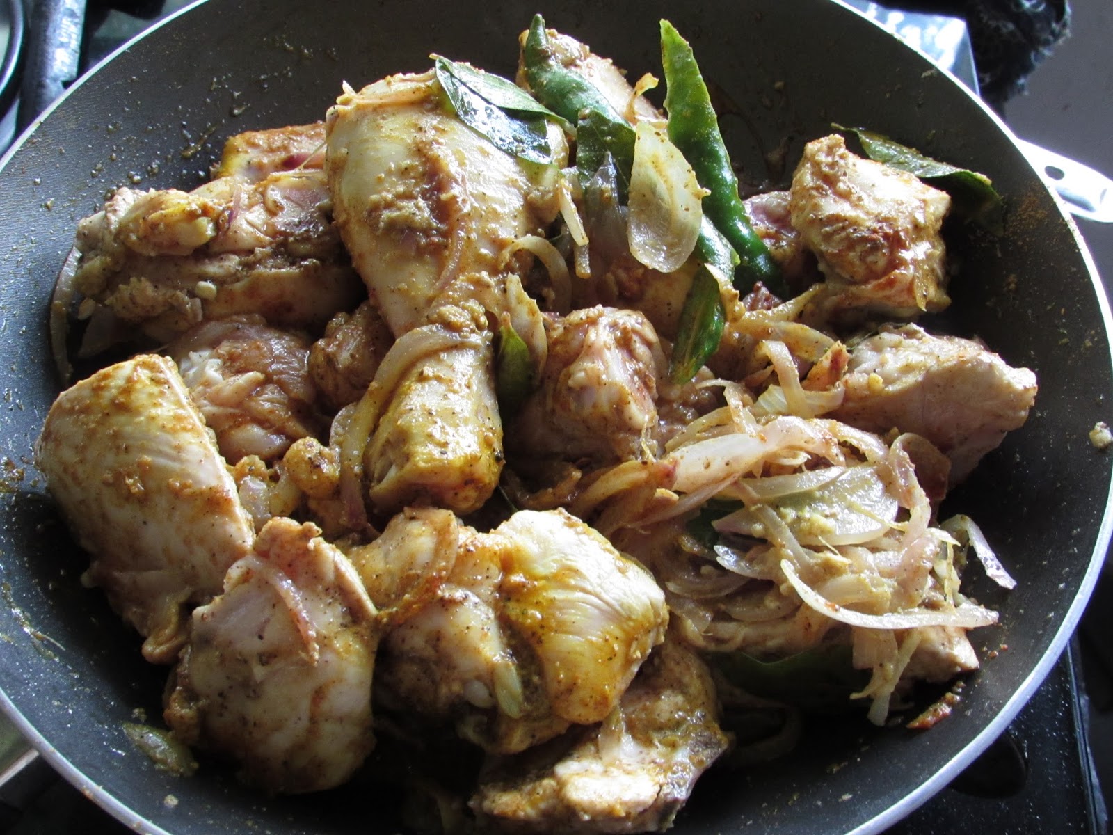 Non Vegetarian Recipes Pepper Chicken (Semi Gravy) Spicy Pepper