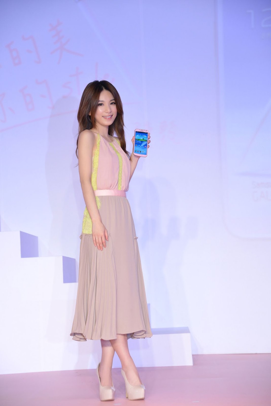 Hebe / Hebe 'Mrs Winder' | Hebe Veronica 'Mrs Winder' hedge plants