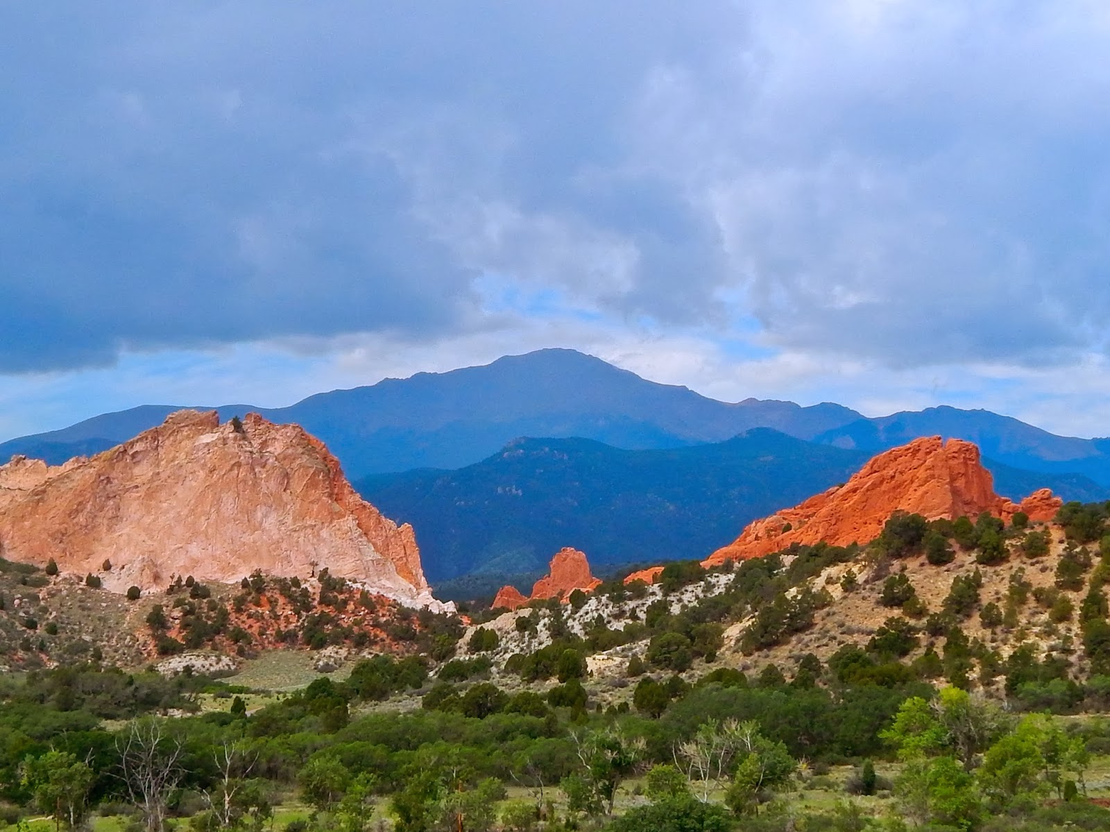 гора пайкс пик. пайкс пик колорадо. пайкс пик колорадо. пайкс пик скалистые горы. горы колорадо.