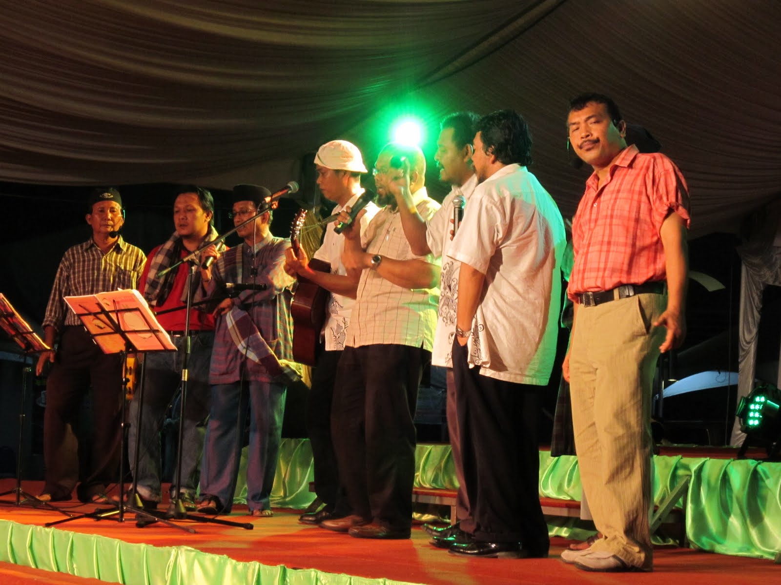 RAR: MALAM PUISI SUNGAI MELAKA 2011