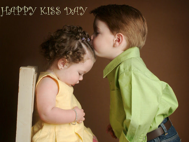 Happy Kiss Day SMS 2016 Happy Kiss Day SMS 2016