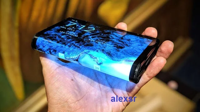 شركة صينية غير معروفة تطلق أول هاتف ذكي قابل للطي FlexPai