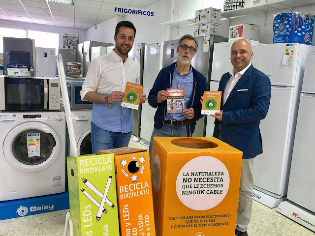 http://www.esvalverde.com/2019/05/campana-en-valverde-de-reciclaje-de.html