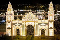 Fuente: http://sevilla.abc.es/Media/201504/21/alumbrado-feria-sevilla--478x320.jpg