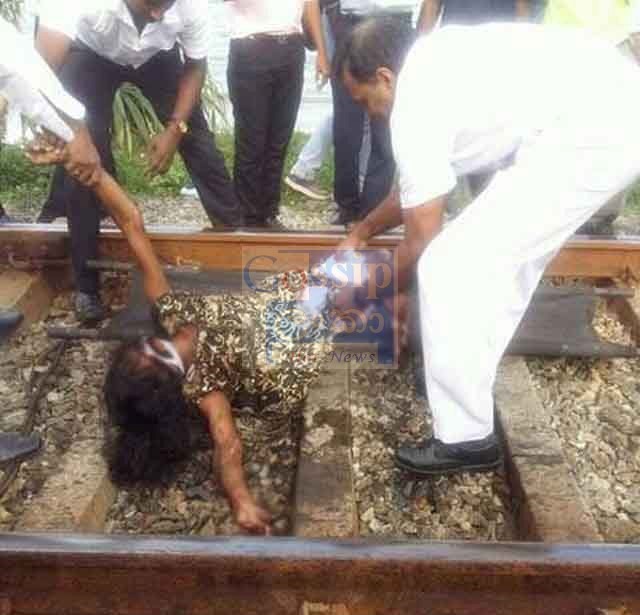 couple knocked down by Wellawatte train succumbs to injuries