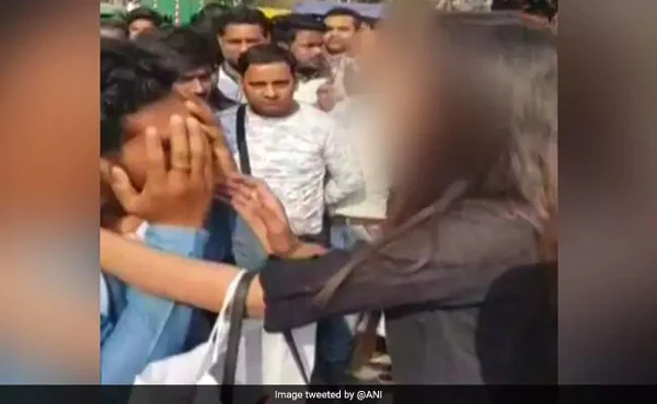 Delhi Woman Slaps Man, Drags Him To Police Station For Obscene Remarks, New Delhi, News, Woman, Police, Complaint, Police Station, National