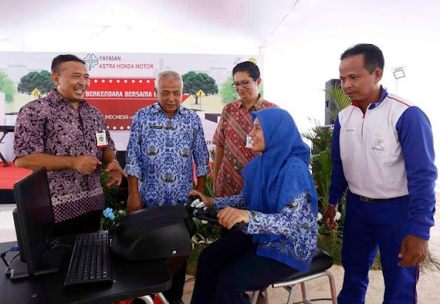 Campaign-yayasan-astra-motor-bersama-guru Campaign-yayasan-astra-motor-bersama-guru