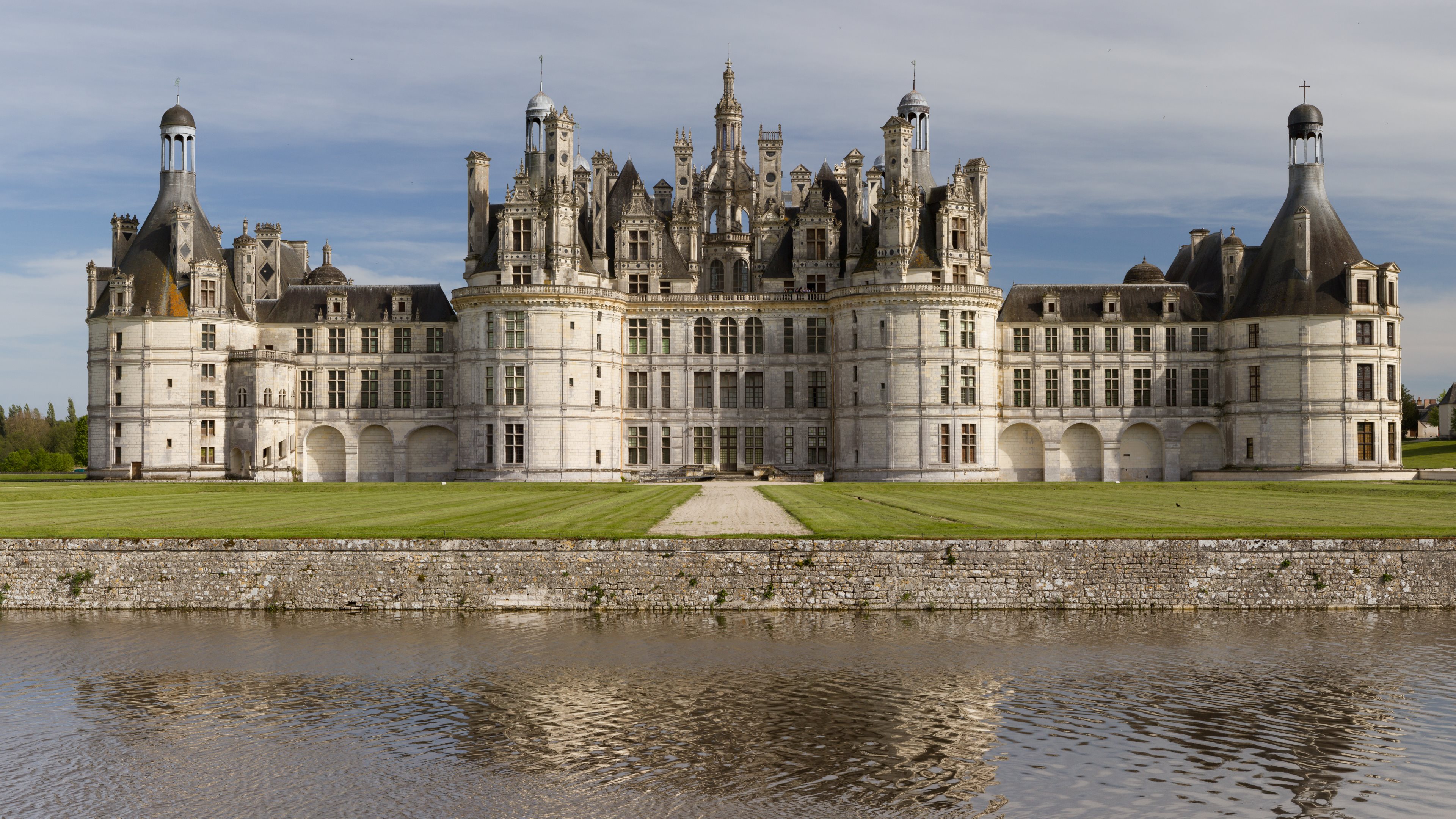 Castles HD wallpapers | 4K MacBook and Desktop Backgrounds