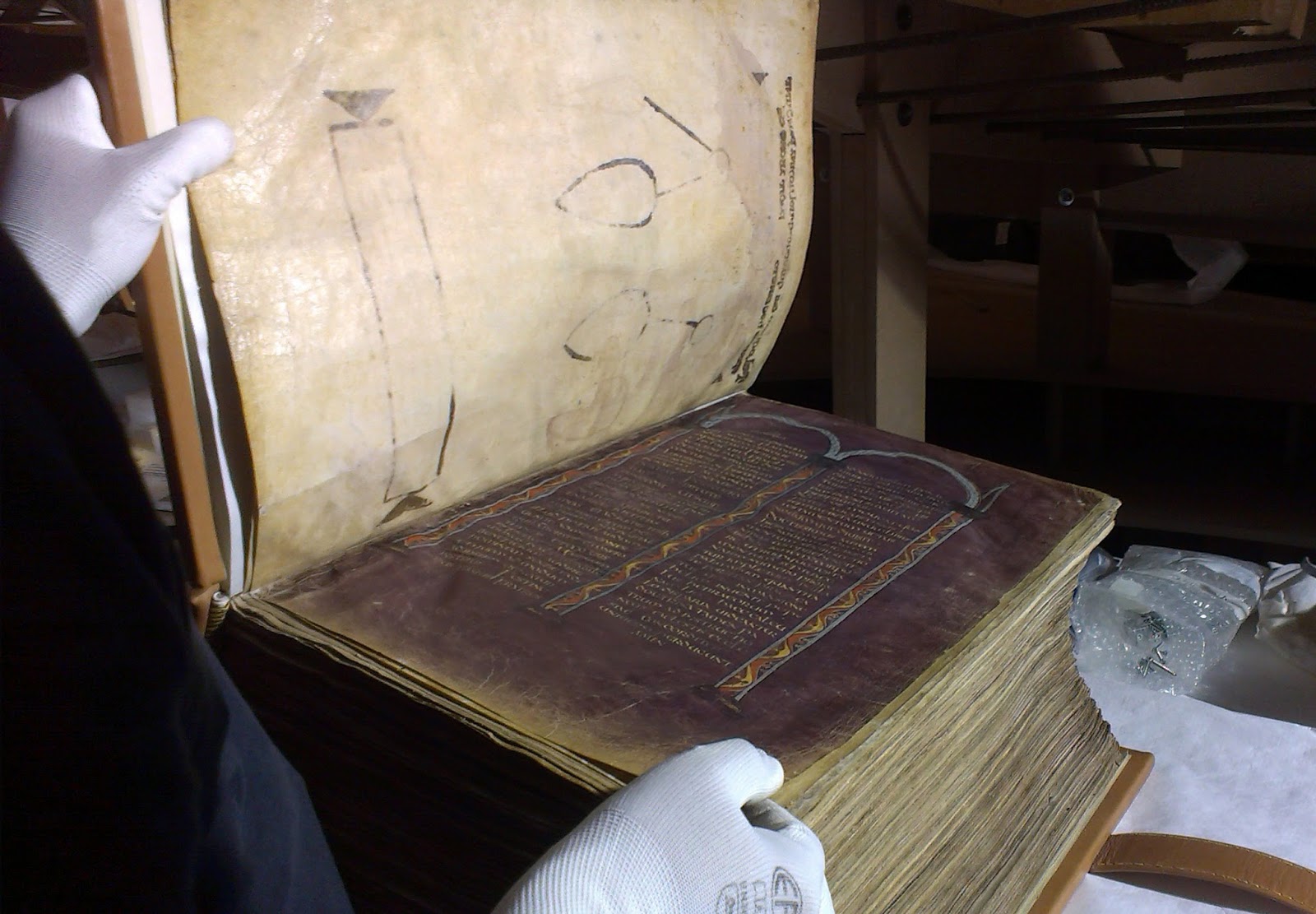 New Liturgical Movement: A Show in Florence on the Oldest Codex of the ...