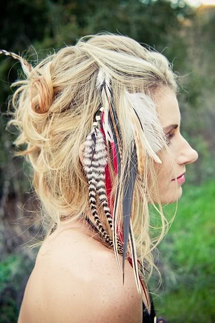 hair-feather-extensions-style-trendy-gallery.jpg