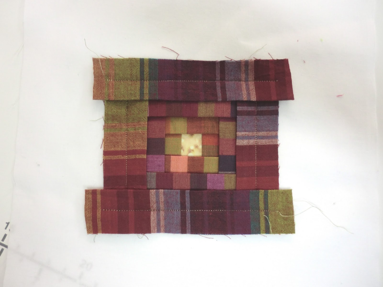 Quilt Whimsy Folded Log Cabin Instructions.