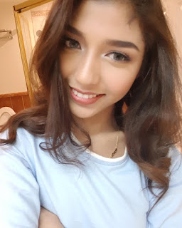 Asian Babes: Maricon Escosis | Hot Random Selfie Pics