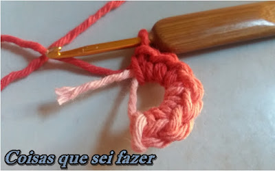 Flor de crochê simples Flor de crochê simples