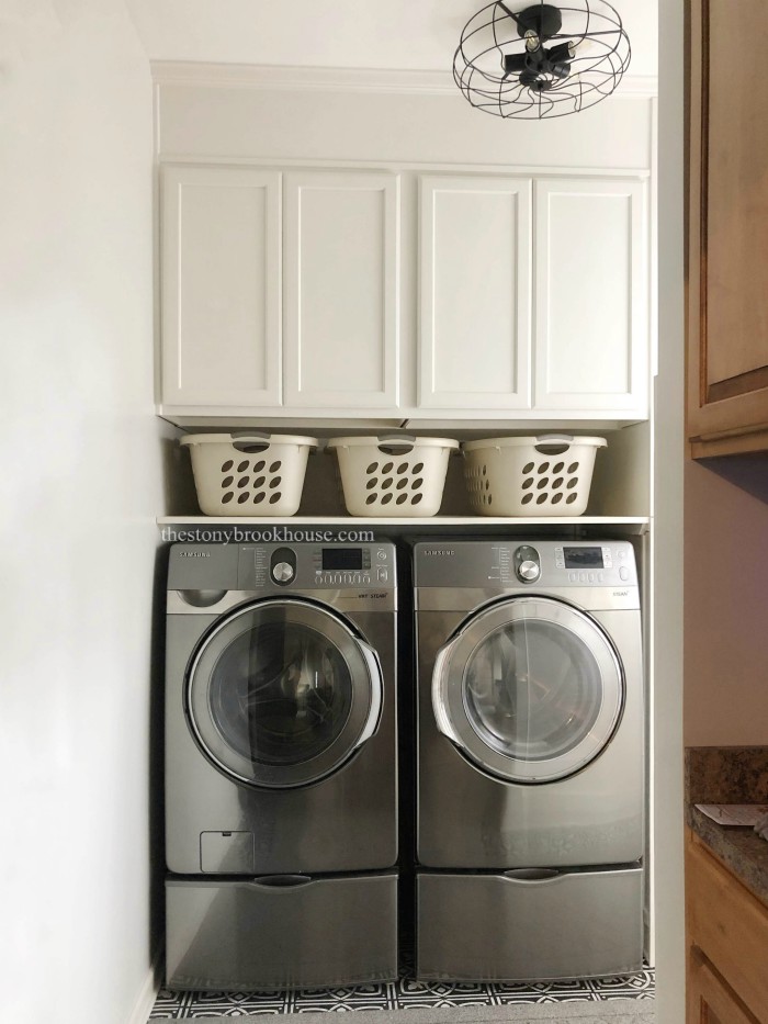 Laundry Room Built-Ins 